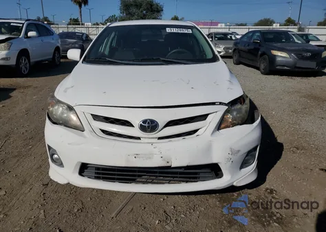 2011 Toyota Corolla Base из США, поврежденный, VIN 2T1BU4EE2BC574651